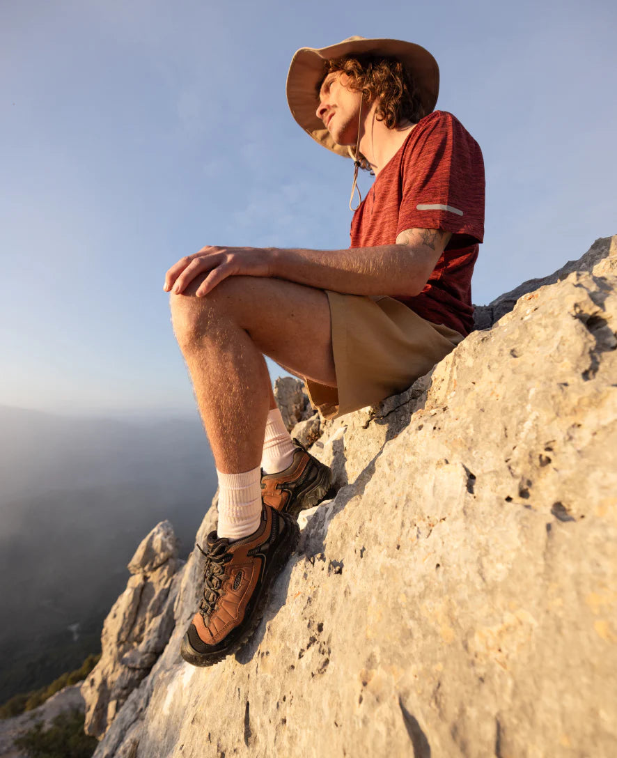 Men's Targhee IV Waterproof Hiking Shoe | Bison/Black - Image 8