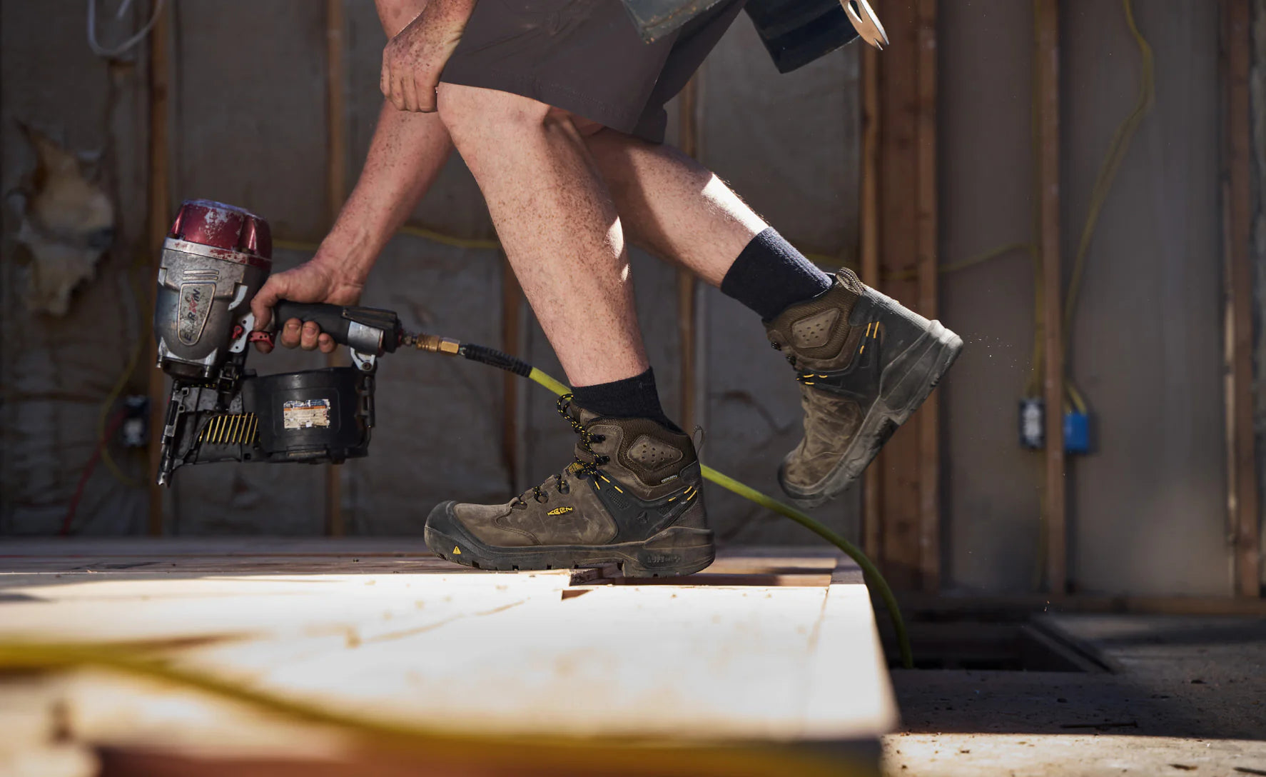 Men's Dover 6 Waterproof (Carbon Toe) | Dark Earth/Black - Image 6