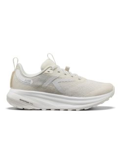 Women's Roam Trail Running Shoe  |  Star White/Vapor