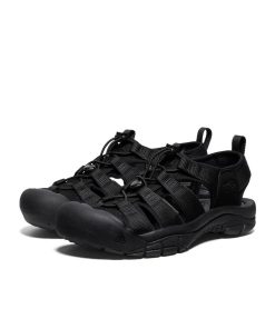 Alternative view of Men's Newport H2 Sandal  |  Triple Black