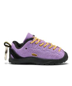 Jasper Sneaker Keychain  |  Purple