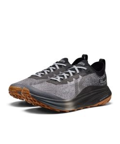 Alternative view of Men's Seek Trail Running Shoe  |  Black/Magnet