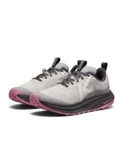 Alternative view of Women's Roam Trail Running Shoe  |  Vapor/Orchid Smoke