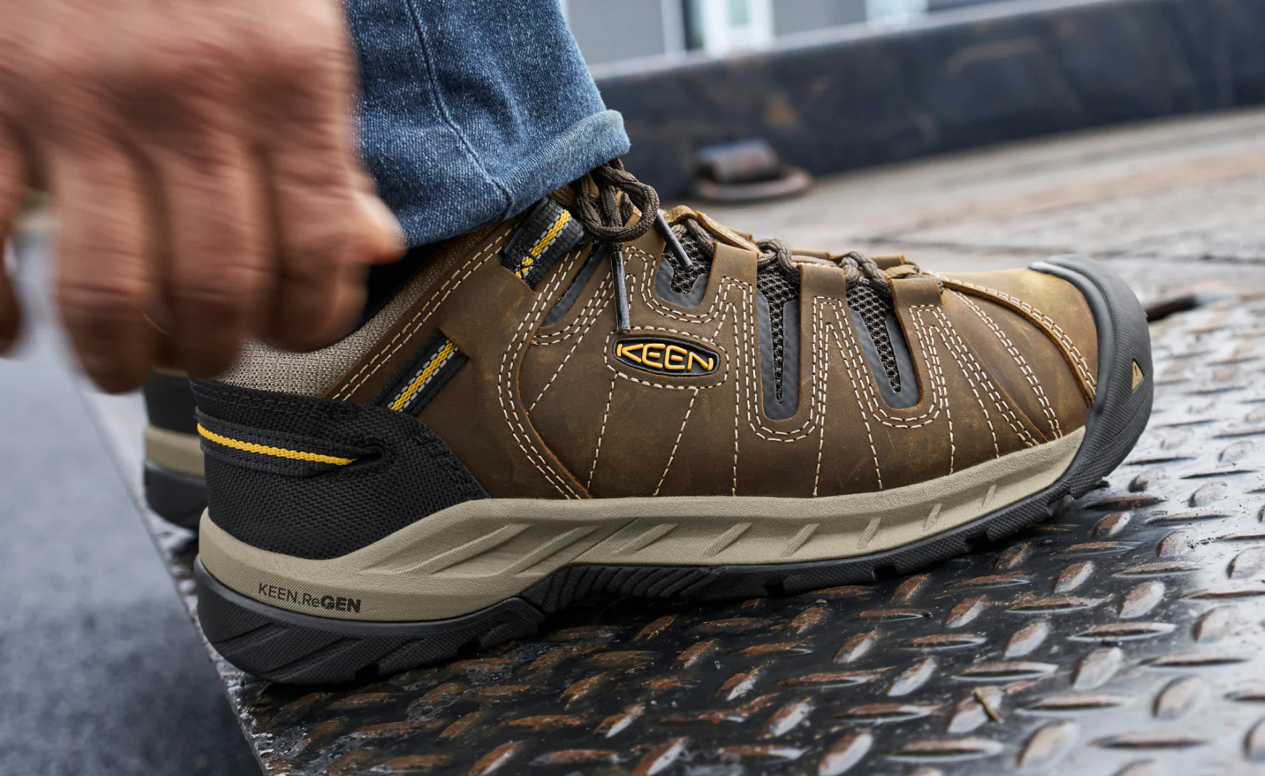 Men's Flint II (Soft Toe) | Cascade Brown/Golden Rod - Image 6